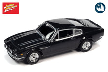 James Bond / 1987 Aston Martin Vantage - The Living Daylights