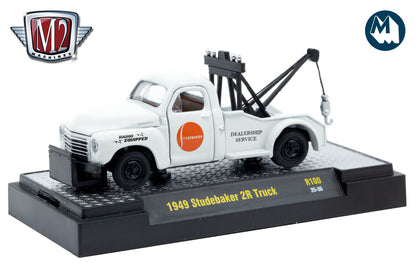 M2 Auto-Thentics 100 - 1949 Studebaker 2R Truck