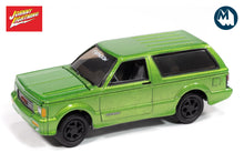 1992 GMC Typhoon (Custom Lime Gold Green)