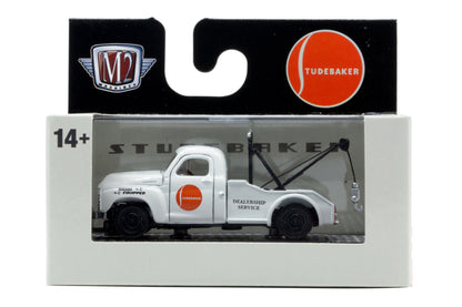 M2 Auto-Thentics 100 - 1949 Studebaker 2R Truck