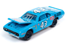 Richard Petty / 1972 Plymouth Road Runner Stock Car