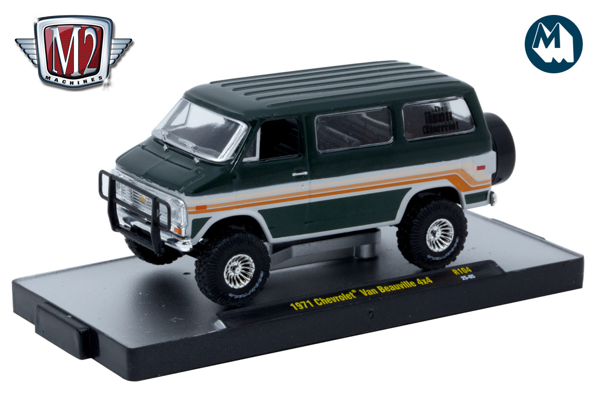 M2 Auto-Thentics 104 - 1971 Chevrolet Van