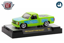 M2 Auto-Thentics 95 - 1990 Chevrolet C1500 Silverado "Maui & Sons"
