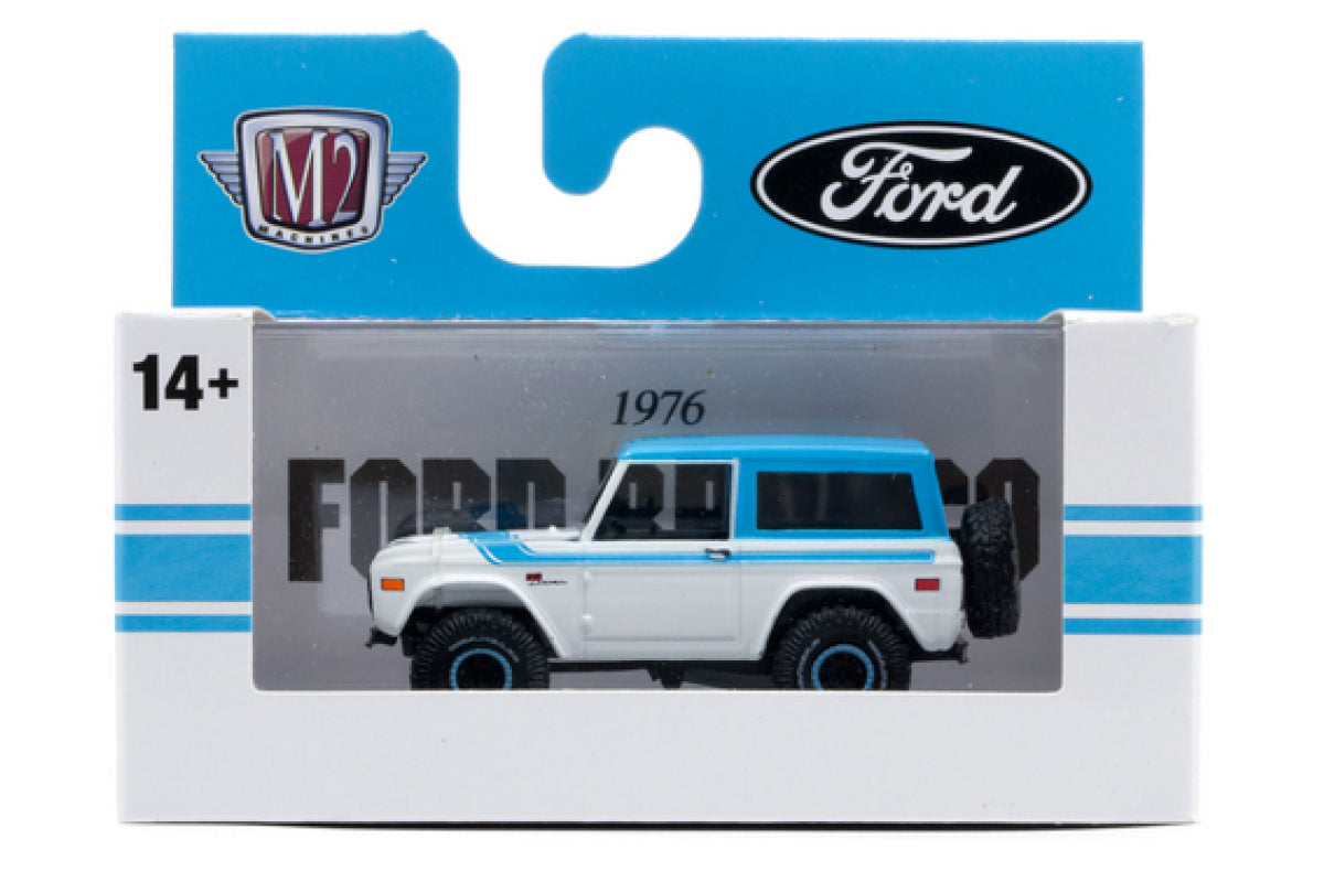 M2 Auto-Thentics 106 - 1976 Ford Bronco