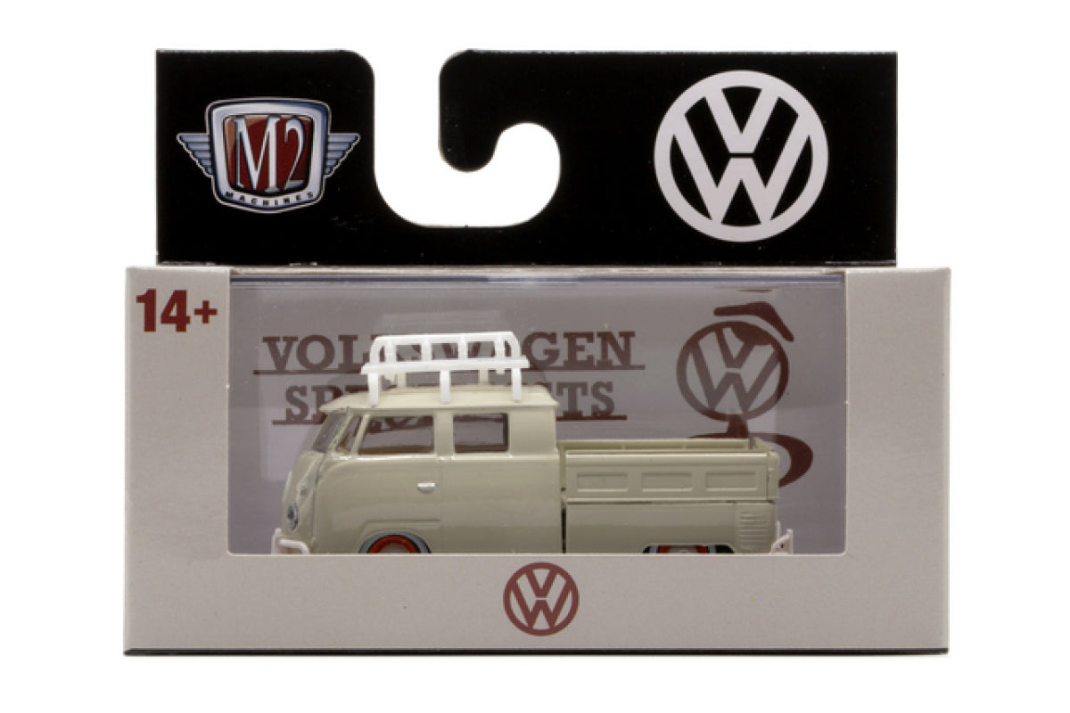 M2 Auto-Thentics 93 - 1959 VW Double Cab Truck USA Model