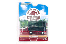 Bale Throw Wagon - Black and Red