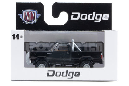 M2 Auto-Thentics 106 - 1978 Dodge 150 Power Wagon