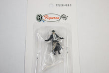 1:64 - Green Hornet Figure