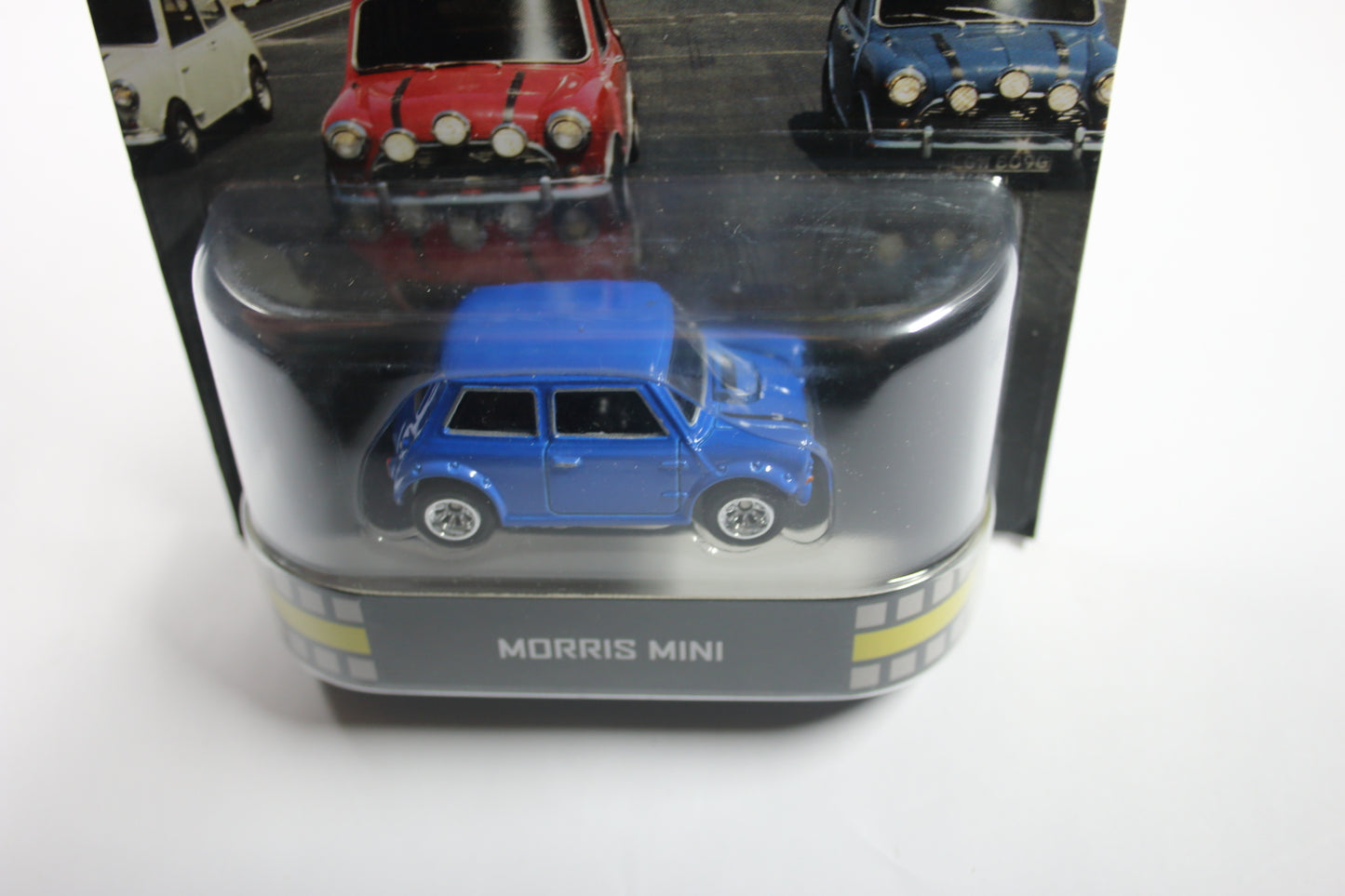 [Pre-owned] Hot Wheels Retro Entertainment 2013 Mix 5, 6 & 7 / 3 x Morris Mini - The Italian Job