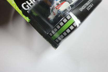 [Pre-owned] Hot Wheels Retro Entertainment 2013 Mix 1 / Ghostbusters Ecto-1 - Ghostbusters
