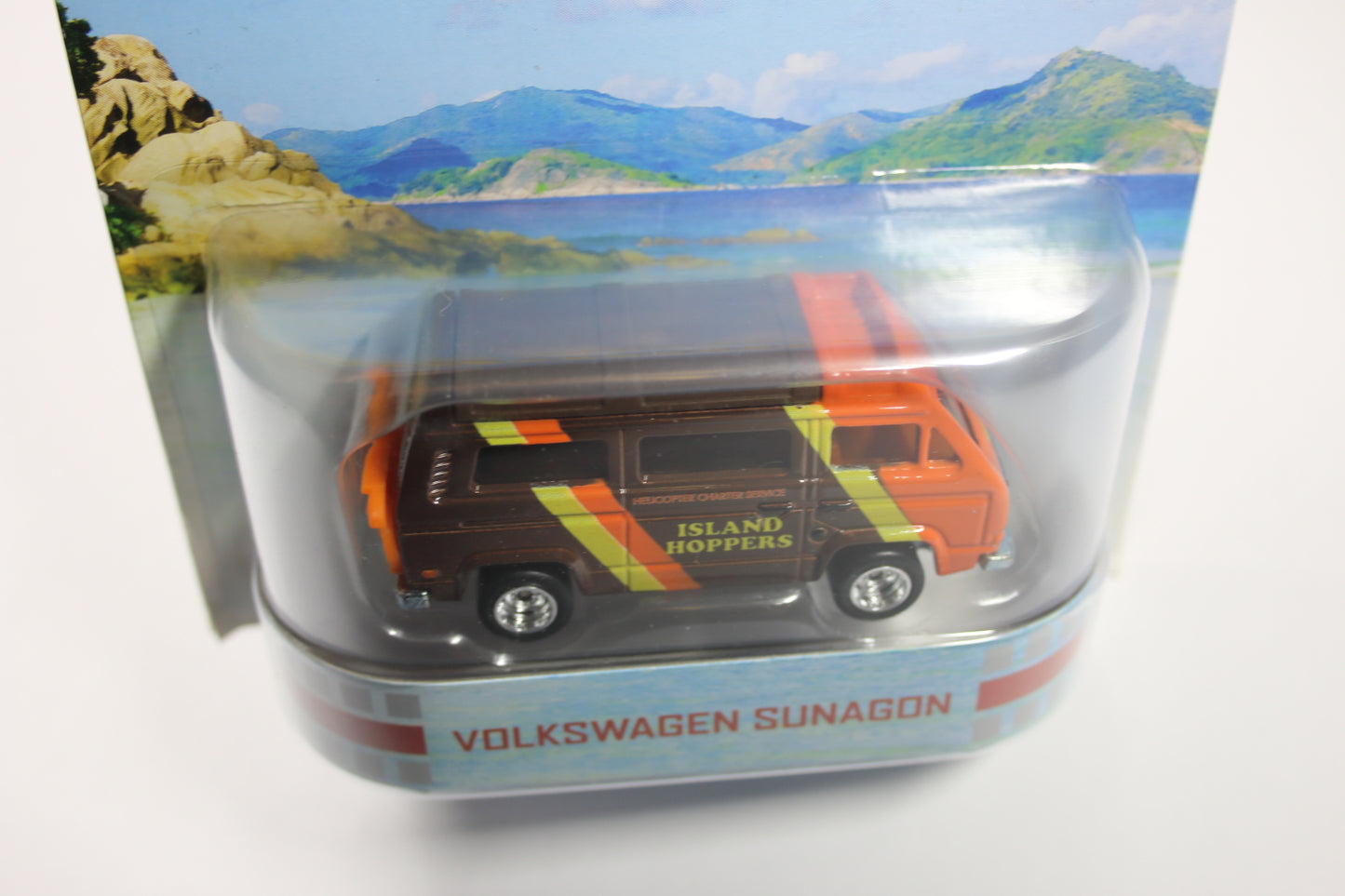 [Pre-owned] Hot Wheels Retro Entertainment 2013 Mix 5 / Volkswagen Sunagon - Magnum, P.I.