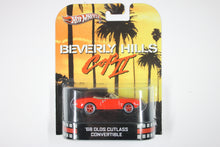 [Pre-owned] Hot Wheels Retro Entertainment 2013 Mix 7 / '68 Olds Cutlass Convertible - Beverly Hills Cop II