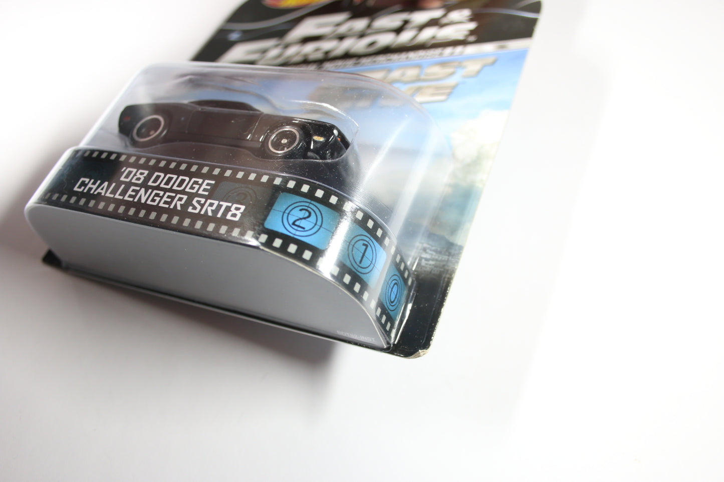 [Pre-owned] Hot Wheels Retro Entertainment 2014 Mix 1 / '08 Dodge Challenger SRT8 - Fast Five