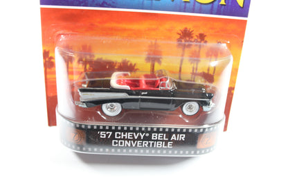 [Pre-owned] Hot Wheels Retro Entertainment 2014 Mix 3 / '57 Chevy Bel Air Convertible - Simon & Simon