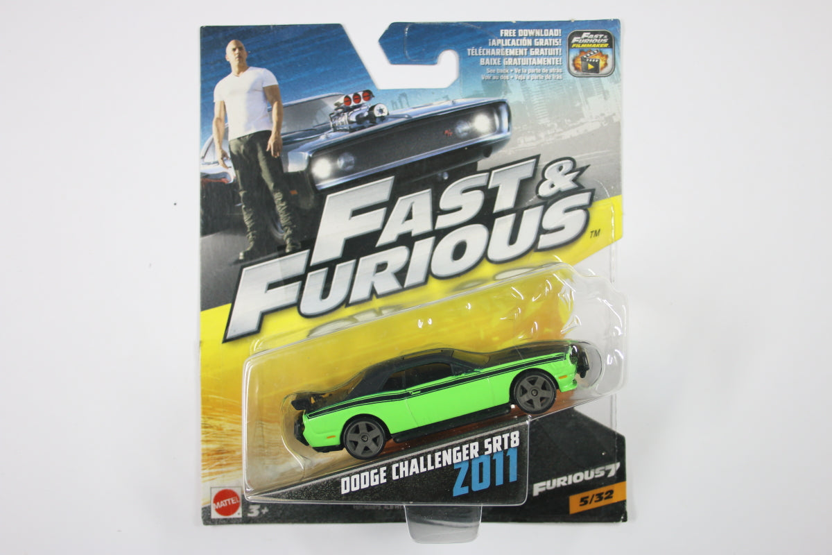 [Pre-owned] Mattel Fast & Furious 1:55 Film Maker #05/32 - 2011 Dodge Challenger SRT8
