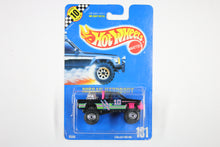 [Pre-owned] Hot Wheels Mainline 1991 #131 - Nissan Hardbody