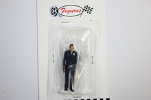 1:43 - Robert Patrick Figure / Terminator 2