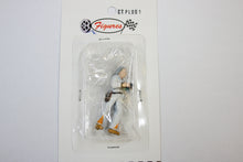 1:43 - Doc Brown Figure / Back to the Future I