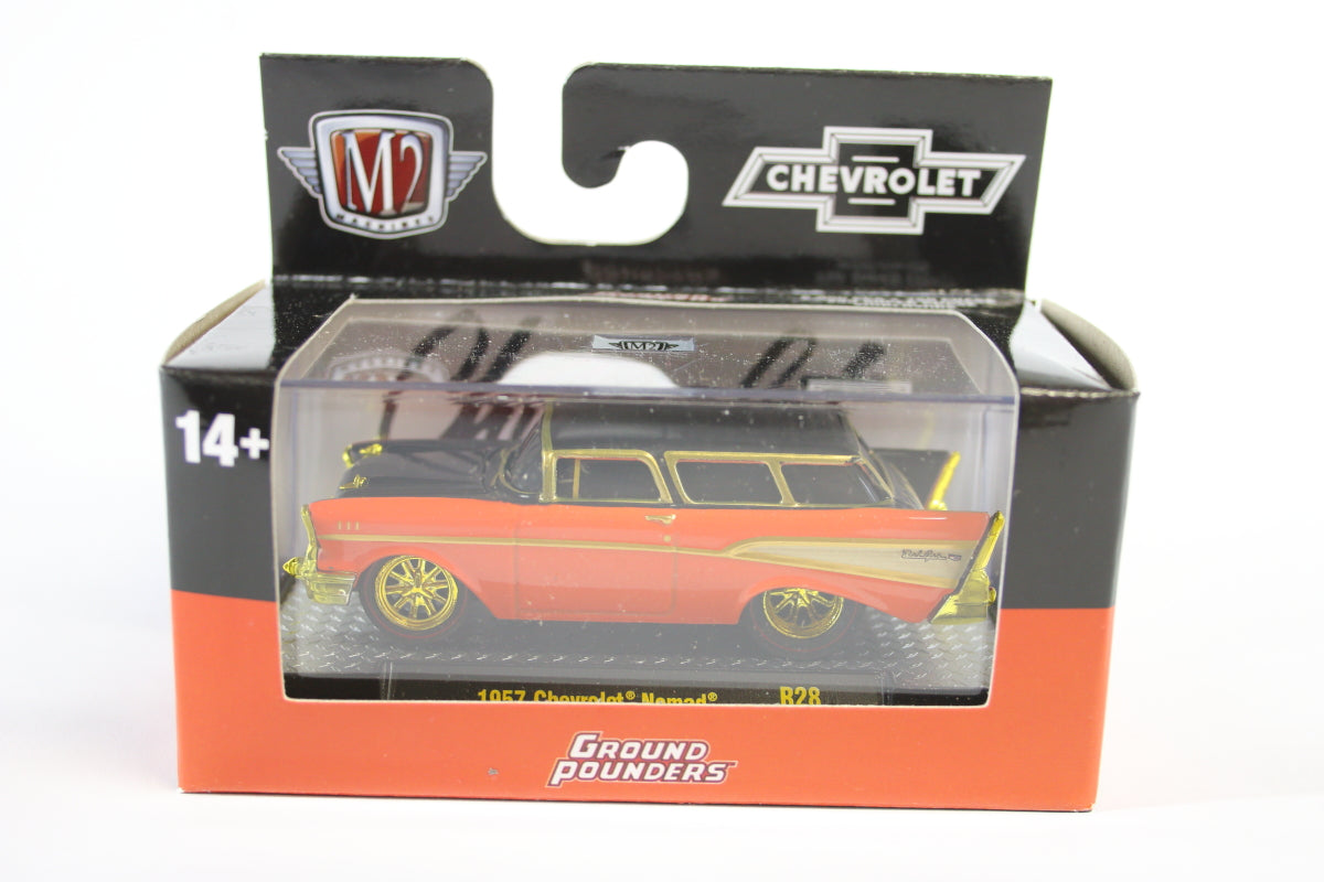 M2 Ground Pounders 28 - 1957 Chevrolet Nomad (1 of 250) [CHASE] / 1957 Chevrolet Nomad (1 of 750) [CHASE]