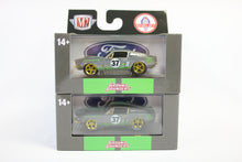 M2 Ground Pounders 29 - 1967 Shelby G.T. 500 (1 of 250) [CHASE] / 1967 Shelby G.T. 500 (1 of 750) [CHASE]