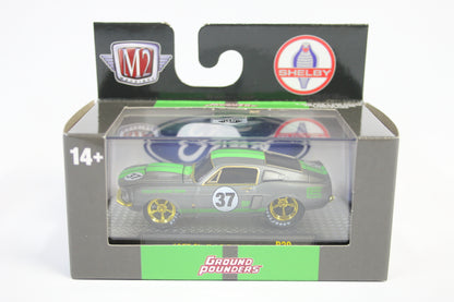 M2 Ground Pounders 29 - 1967 Shelby G.T. 500 (1 of 250) [CHASE] / 1967 Shelby G.T. 500 (1 of 750) [CHASE]