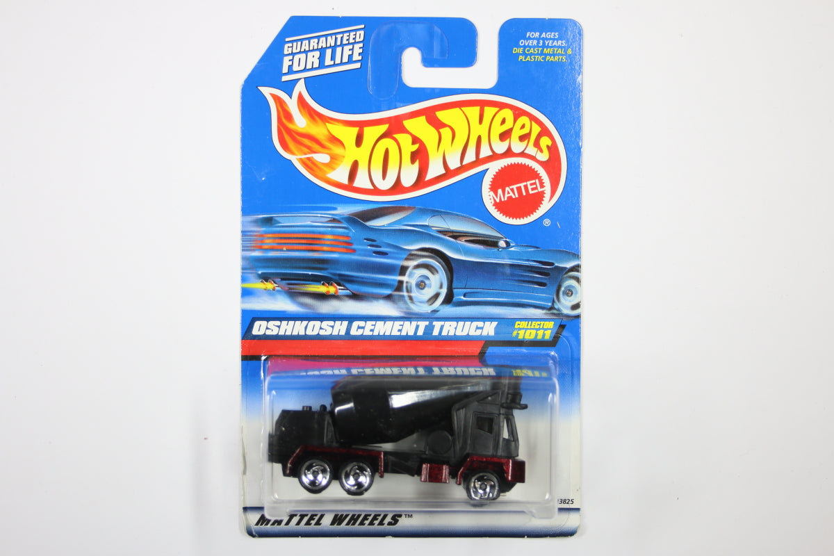 [Pre-owned] Hot Wheels Mainline 1999 #1011 - Oshkosh Cement Truck