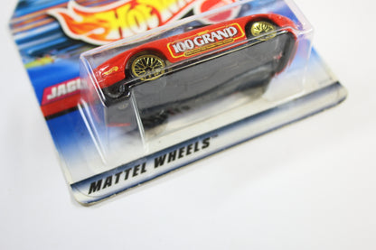 [Pre-owned] Hot Wheels Mainline 1999 #970 - Jaguar XK8 "100 Grand"