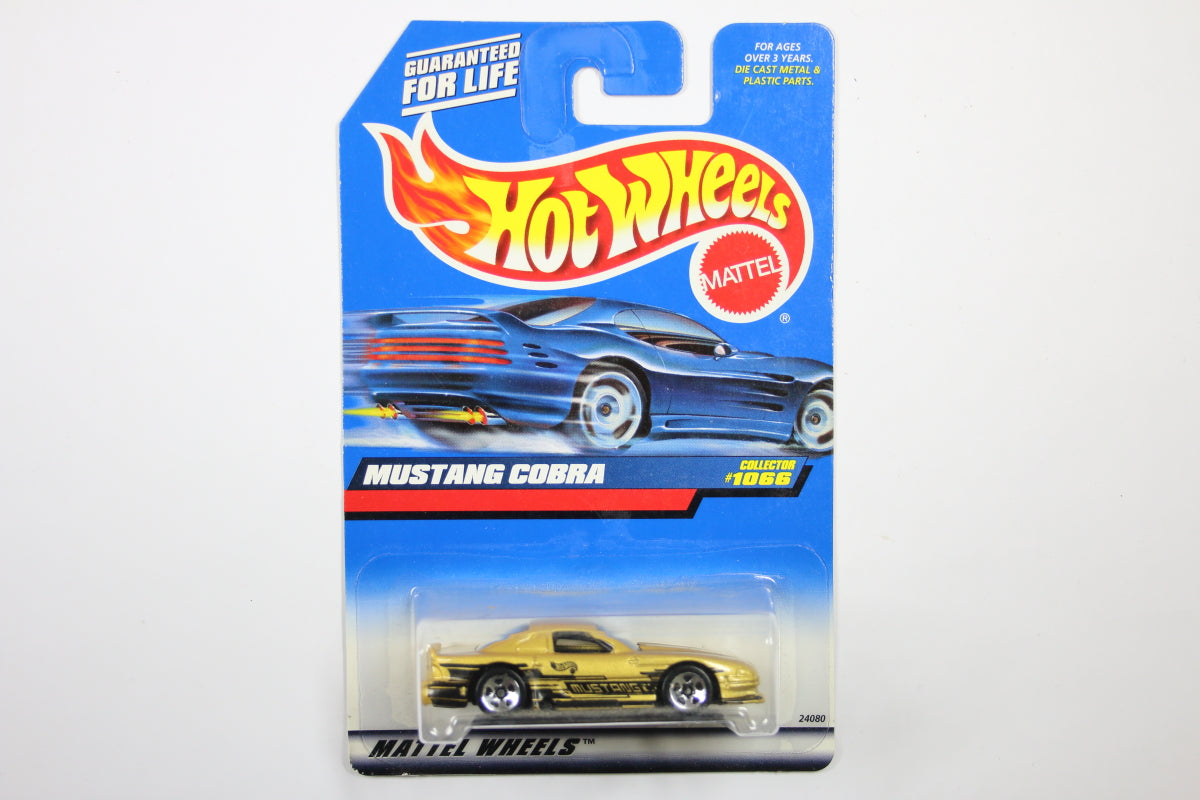 [Pre-owned] Hot Wheels Mainline 1999 #1066 - Mustang Cobra