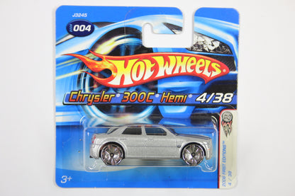 [Pre-owned] 2006 004/223 - Chrysler 300C Hemi "First Editions"