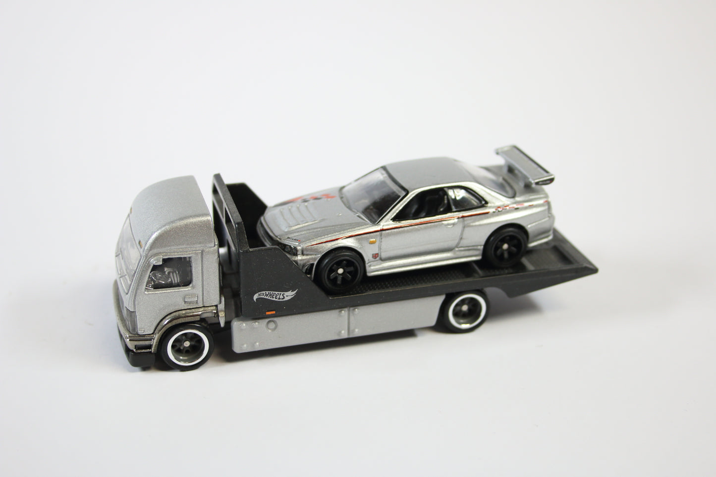 [Loose & Damaged] #12 - Nissan Skyline GT-R (BNR34) / Aero Lift