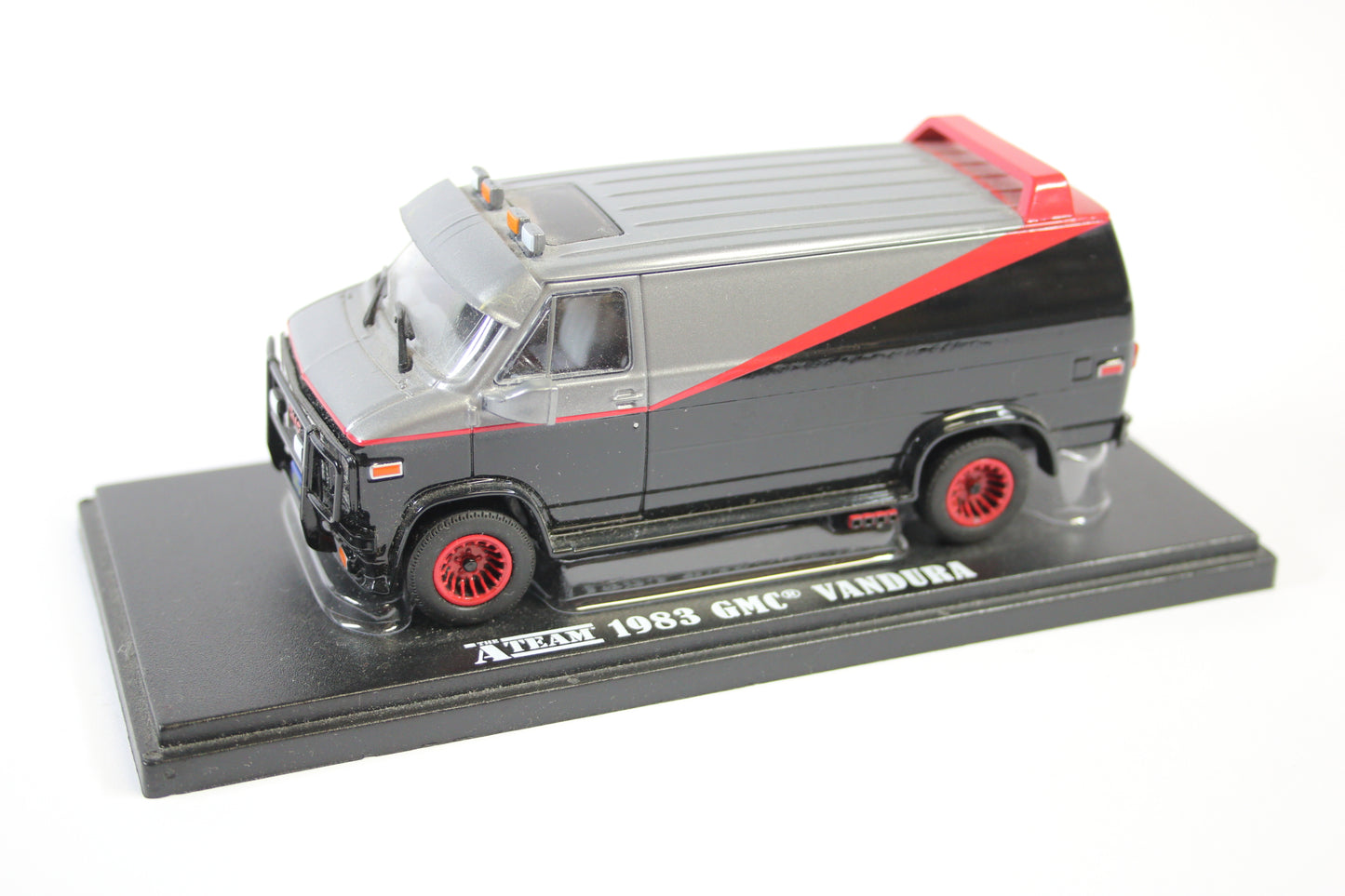 [Loose] 1:43 - The A-Team / 1983 GMC Vandura