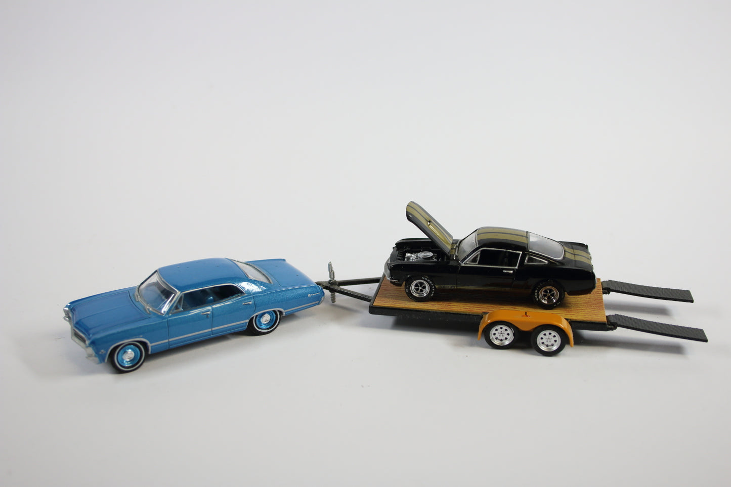 [Loose] 1967 Chevy Impala Sport Sedan, Trailer & 1966 Shelby Mustang GT350H