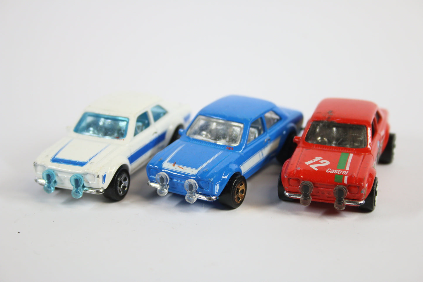 [Loose & Damaged] 3 x Hot Wheels Ford Escort RS1600