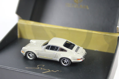 [Damaged] Porsche 964 Restomod (Variant 1) - Ashley Grey