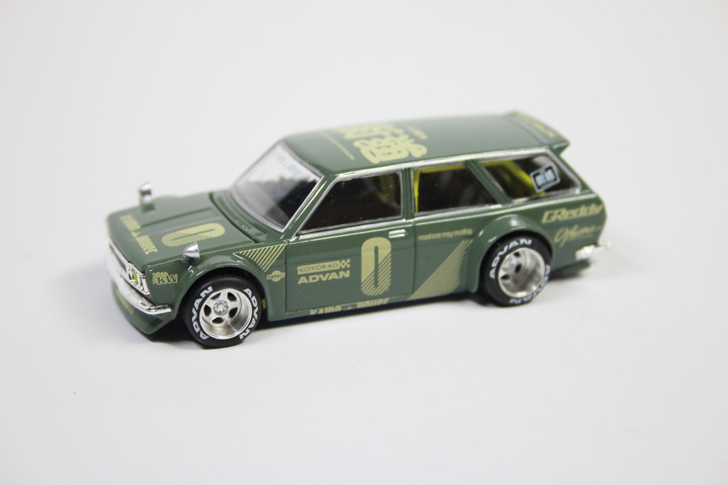 [Pre-owned & Loose] #010 - Datsun KAIDO 510 Wagon (Green)