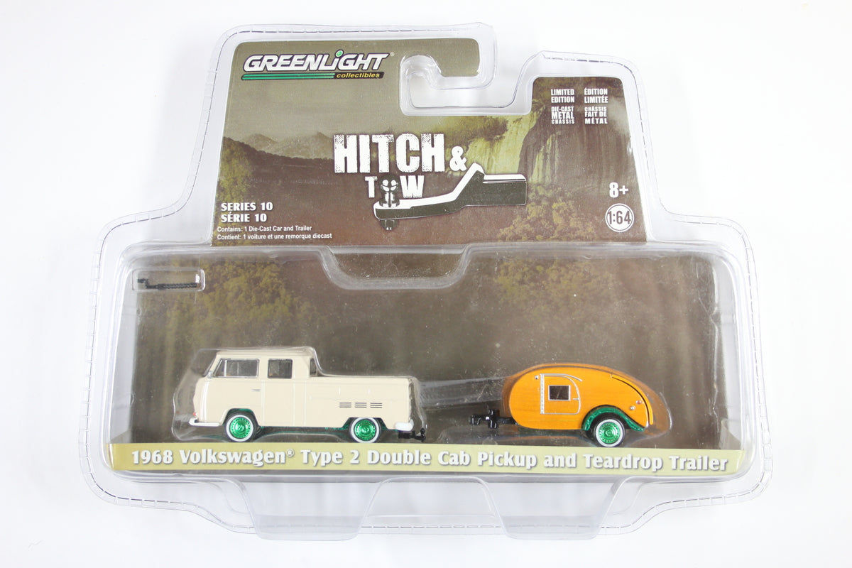 [Green Machine] Greenlight Hitch & Tow - 1968 Volkswagen T2 Type 2 Double Cab Pick-Up with Tear Drop Trailer