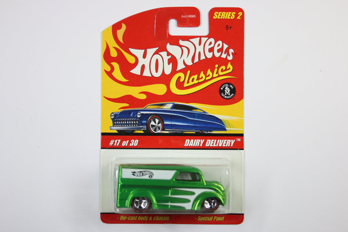 [Pre-owned] Hot Wheels Classics Series 2 (2006) 17/30 - Dairy Delivery (Green)