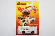 [Pre-owned] Hot Wheels The Hot Ones (2012) - '76 Chevy Monza (White)