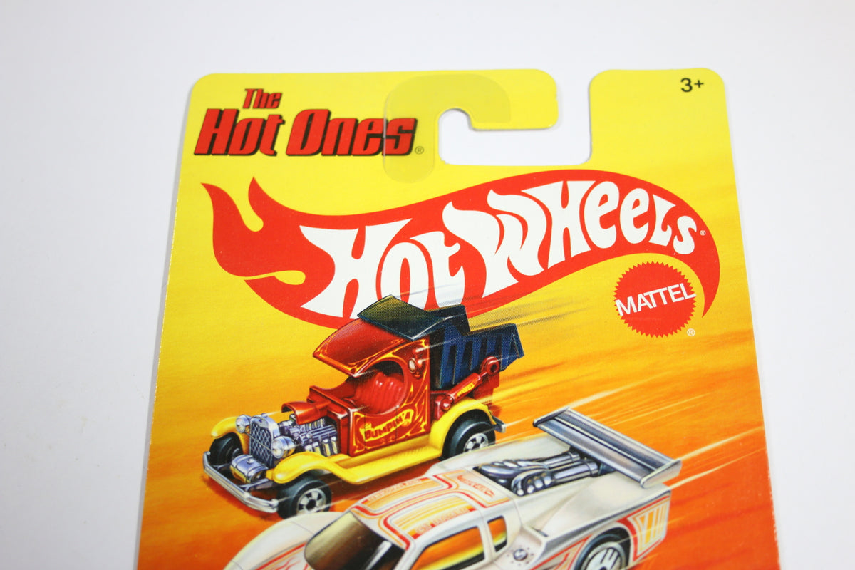 [Pre-owned] Hot Wheels The Hot Ones (2012) - '83 Chevy Silverado (Blue)
