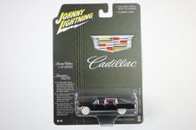 [White Lightning] 1966 Cadillac Hearse (Black)