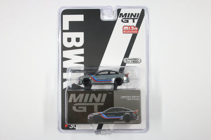 [CHASE] #306 - LB★WORKS BMW M4 Black W/ M Stripe (US Exclusive)