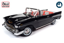 1:18 - 1957 Chevrolet Bel Air Convertible / James Bond. Dr No.