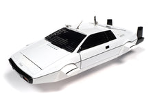 1:18 - 1971 Lotus Espirit Series 1 / James Bond. The Spy Who Loved Me