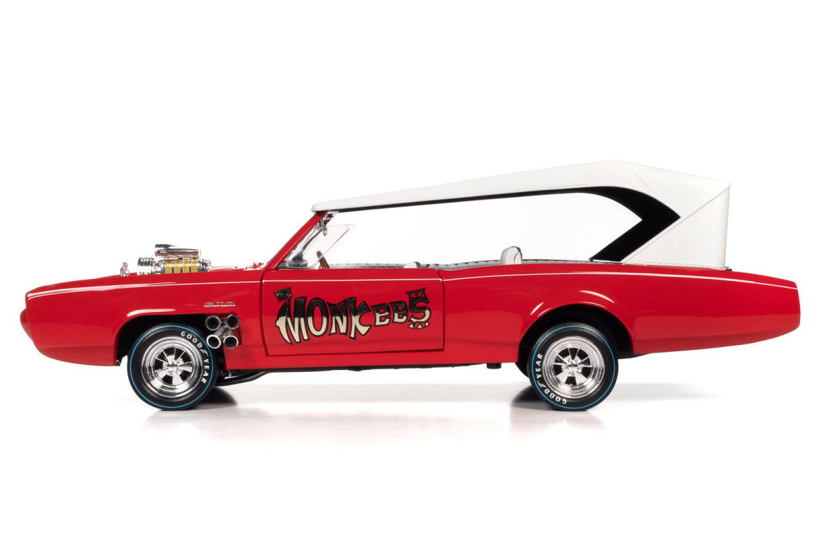 1:18 - Monkeemobile