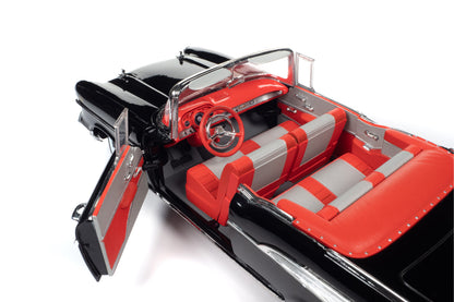 1:18 - 1957 Chevrolet Bel Air Convertible / James Bond. Dr No.