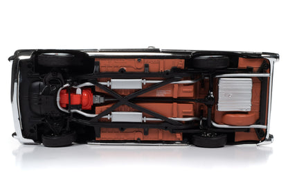 1:18 - 1957 Chevrolet Bel Air Convertible / James Bond. Dr No.