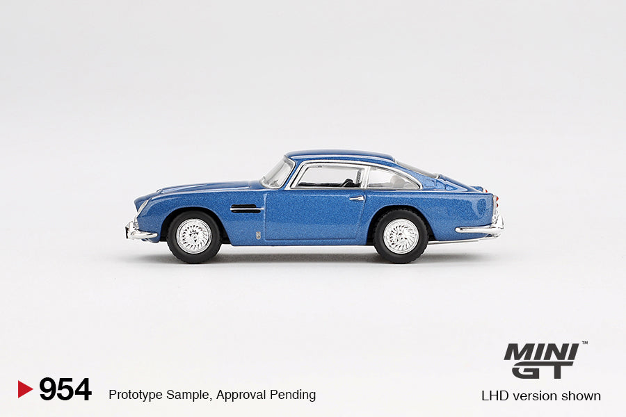 #954 - Aston Martin DB5 (Sierra Blue)