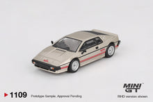 #1109 - Lotus Esprit Turbo (Metallic Silver)