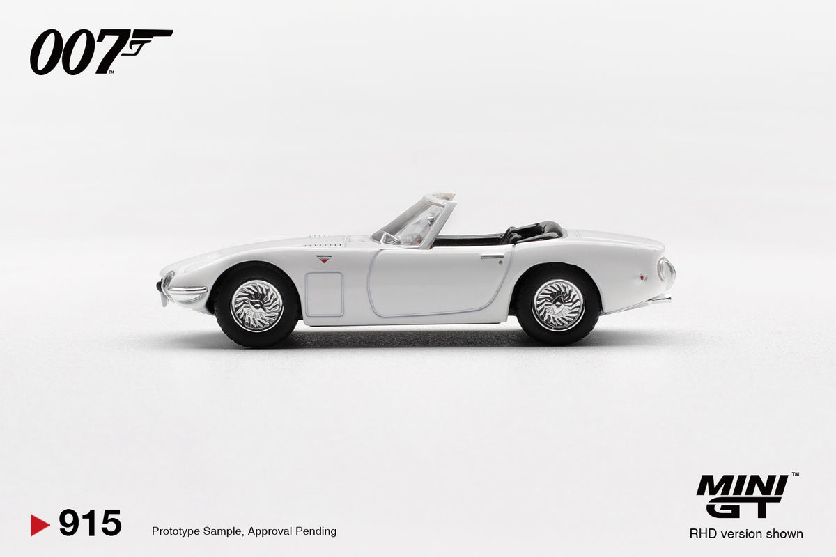 [Pre-Order] #915 - Toyota 2000GT Roadster / James Bond "You Only Live Twice"