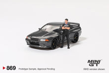 #869 - Nissan Skyline GT-R (R32) with Matsuda Figure Tsugio Matsuda Collection (Gunmetal)